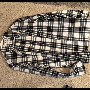 Plaid long sleeve button down t shirt